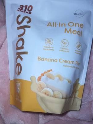 Banana smoothie??? Yes please!!! #banana#smoothie#mealreplacement#shake#meal#replacement#mealreplacementshake#protein#proteinshake#bananacream#peanutbutter#peanut#butter 