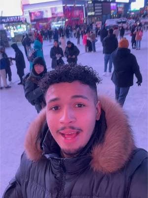 They said, 'Come to New York!' But nobody warned me about this freezing cold 🥶 #timessquare #newyorkweather #weatherinnewyork #ny 