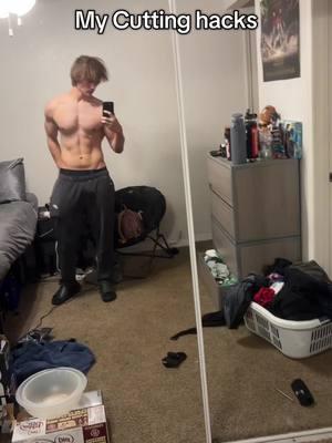 Ik im not the most shredded but these helped me lose 15 pounds in a month #gym#Fitness#workout#fit#motivation#training#GymLife#gymmotivation#fitfame#muscle#health#cantstopaustin#Lifestyle#FitTok#GymTok