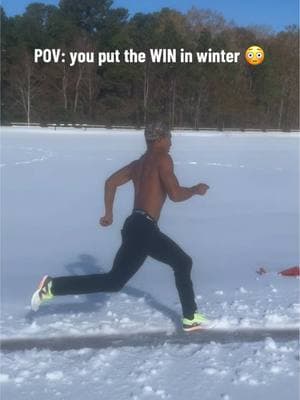 No excuses for @🎰 even in 25 degrees 🥶 #trackandfield #training  #trackpractice 