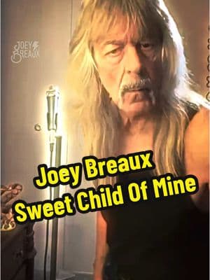 "Sweet Child Of Mine" always a fan favorite.  Heres one with some special sauce. #joeybreaux #karaoke #karaoketiktok #gnr #rock #rockandroll 