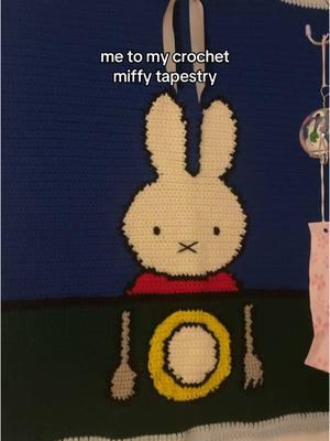 maybe she needs some food. #crochetersoftiktok #crochet #crochettok #crochethumor #miffy #miffyandfriends #miffy好きと繋がりたい #miffybunny 