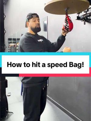 How to hit a speed bag in 2 Mins #Fy #Fyp #boxing #BoxingLife #howtobox #fitnessmotivation 