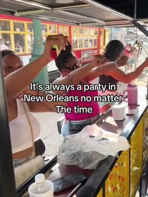 Decatur Tours is a must do the next time you come to New Orleans, i roomise you will have the time of your life#fyp #viral #neworleans #foryou #thingstodo #tourist #blowthisup #thingstodoneworleans #funthingstodo #birthday #decaturtours #nola #bachelorettepartyideas #decaturtours #bachparty 