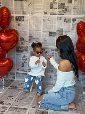 DIY at home valentines photoshoot with my girl♥️ This turned out SO cute and was so cheap and easy! #valentines #DIY #photoshoot #athome #pictures #toddler #motherdaughter #tutorial 