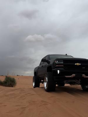 Views 😎😎 #chevy #chevytrucks #z71 #trocas #mobbin #capcut #texas #galvancillo #explorepage #fyp #26x14 @Galvancillo 🐝💛🖤 