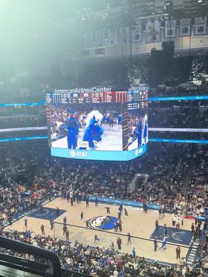 #jumbo #tron #livelife #myboys #myworld #mavrick #dallas #okc #thunder #growingup #tofast #friendsthatarefamily #loveoneanother #boymom #iwill #stand #my #ground #forthem #flghtattendant 