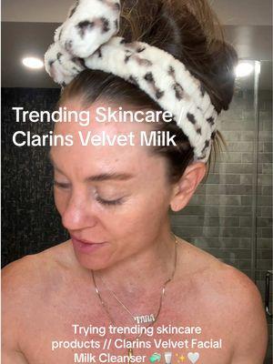 Trending skincare ronightbwe are trying @Clarins USA #velvetcleansingmilk #creatorsearchinsights #trendingskincare #trendingskincareproducts #clarins #over40skincare 