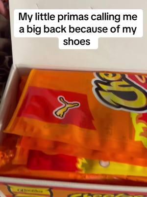 It’s not my fault I love hit Cheetos 😂😂#greenscreenvideo #scoothenderson #hotcheetoshoes #bigbackactivities #bigbacksong #pendejadasdetiktok #pendejadas #mexicantiktok #niñosdemexico #issnotajoke #viral #nothingcangowrong #issnotajokechill #mexicokidsbuiltdifferent 