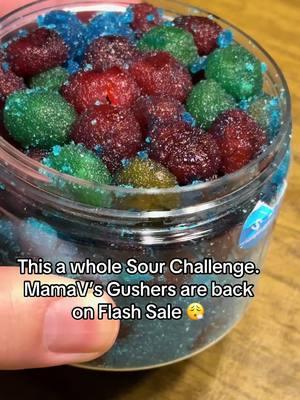 Lives up to the sour hype. It’s a very sour blue razz taste 🔥 #mamav #sourcandy #gushers #sourcandychallange #blueraspberry #candytok #snacktok #snacks #tiktokshopjumpstartsale #tiktokmademebuyit 