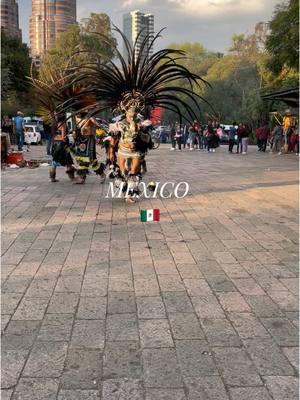 Un Gran País 🫶 #mexico #zocalo #bandera #verdeblancoyrojo #monumentorevolución #ciudad #dreamer #angeldelaindependencia #hidalgo #grutasdetolantongo #hermoso #yvolvere #parati #fyp 