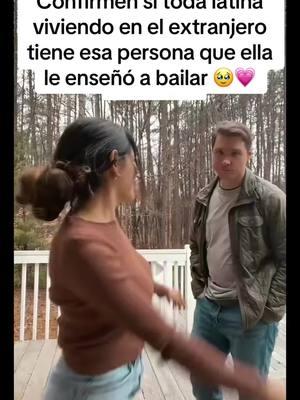 Y más lindo cuando ellos son los que quieren aprender #latinaygringo #gringoylatina #gringoylatina🇺🇸🇺🇸 #peruanaygringo🇵🇪🇺🇸 #peruanosenusa🇺🇸🇵🇪 #couplesoftiktok #internationalcouple #peruanaenusa #latinasbelike #latinacontentcreator #celendipitty 