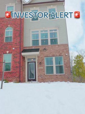 🚨 Investor ALERT! 🚨 Looking for the perfect property to grow your portfolio or start building wealth? This recently built end-unit townhome in Hanover, MD is priced at UNDER $500K and is ready to impress! ✨ Features include: 	•	🛏️ 3 bedrooms 	•	🛁 4 bathrooms 	•	🚗 Attached garage 	•	🍳 Gas-powered kitchen with stainless steel appliances Whether you’re an investor or a first-time homebuyer, this home is a smart move! Live in it for a year, then rent it out to build generational wealth! 💼💰 📲 Call me today for a private tour.  Who you work with matters. Don’t settle.  🔑🏡 #SoldBySunna  . . . . . Sunna Ahmed, Residential Specialist  TOP .01% REALTOR IN MARYLAND  TOP 1% REALTOR IN THE NATION #1 Agent at Cummings & Co. Realtors  Mobile: 562.787.0424 Office: 410.823.0033 Email: Sunna@RealtorSunna.com Schedule Time - www.RealtorSunna.com Schedule an appointment through the link in my bio! #realtor #sales #luxuryhomes #mdrealestate #realestate #HowardCounty #InvestorAlert  #FYP #MarylandRealtor #clarksville #ellicottcity #fulton #NorthLaurel #DMVRealtor #MapleLawn #RealEstateAgent #Highland #dayton #RiverHill #physicianloan #doctorloan #Beazer #Solarpanels #Hoco #HowardCounty #DreamHome #SmartUpgrades #RealEstateTips #Relocating #MoveToMaryland #MarylandRealEstate 