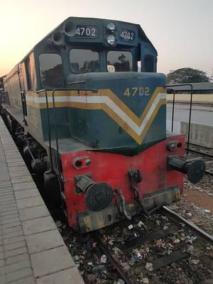 Old Locomotive Of Pakistan Railway ❤️ #locomotive #shorts #trending #fypツ #reels #viralvideo #short #railway #pk 