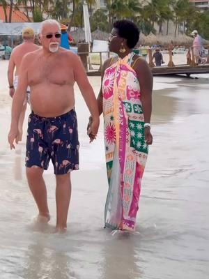 Marriage & Romance frolics, Aruba 🏖️💍 #walksonthebeach #couplegoals #couple #couples #romanticwalks 