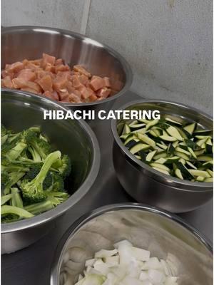 HIBACHI CATERING 🍚🥦🥕🧅🧄🥗 •15 people catering for an office training Menu: •fried rice •teriyaki chicken •ginger salad •ginger dressing •yum yum sauce #atlcatering #atlantafoodie #atlantaprivatechef #privatechef #hibatchicatering #atlchef 