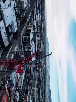 Need some more 4 hour power towers with the homie Paki. #bluecollar #iuoe #bluecollardad #towercrane #cranegang #abovethestreets #mechanic #thebluecollardad #tradesman #gettheviewsup 