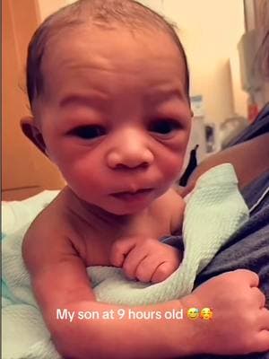 😲🤯🥰 #newborn #pandemicbaby #cutebaby #babiesoftiktok 