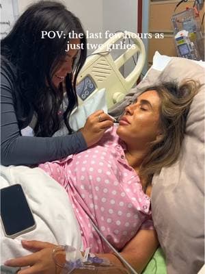 The way my mom had to of been sobbing… watching her two girls before her first baby gives birth, to her first baby girl🥹@Kaidyn May-Rey #firsttimemom #sisters #fyp #foryoupage #foryou #laboranddelivery #postpartumthoughts 