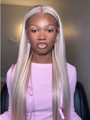 Go blonde or go home 👀🤗😍 . 👉🏽Hair: 26” Barbie Blonde with Brown Highlights 13x4 lace front wig 👸🏼Queen: @Rellablack  #megalook #megalookhair #barbieblonde #highlights #straighthair #lacefrontwig #wigreview #wigmaker #wiginspo 