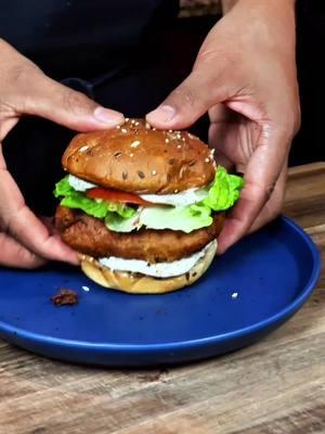 I haven't had a good sandwich in a while so decided to remix my Vegan "Fish" Sandwich by adding artichoke along with the Hearts of palm I usually use! The flavor was there, but I wish it was less mushy and more flakey. Don't take my word for it, try it for yourself! Recipe ⬇️: Ingredients: 1 14oz can Hearts Of Palm, rinsed  1 14oz can Artichoke, rinsed  1.5 cup panko 1/2 tbs old bay seasoning or Ocean's Essence by @Kendospice 2 small pieces of seaweed  1/2 pink Himalayan salt  1/2 white pepper 1/2 tsp smoked paprika  Vegan bun Lettuce  Sliced tomatoe Batter: 1/2 cup chickpea flour  1 tsp pink Himalayan salt  1 tsp Black pepper  1 tsp garlic powder  1/2 tbs old bay or Ocean's Essence by @Kendospice 1 cup unsweetened almond milk Spicy Tartar Sauce: 1/2 cup vegan mayo 1 tbs Hot sauce  1 tbs dill relish 1/2 tbs dried dill 1 tsp lemon juice Salt & black pepper (to taste) #veganrecipes #veganfish #heartsofpalm #plantbased #EasyRecipes #healthyrecipes #sandwich #sandwichtiktok #artichoke 