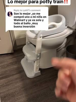 Replying to @Lyshl7 lo mejor para potty train#pottytrain #toddler #toilet 