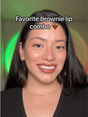 Favorite brownie lip combo 🤎 @Maybelline NY Lift liner in “Let’s bounce” @maccosmetics Lipstick in “Thanks! It’s Mac” @Fenty Beauty Heat gloss bomb in “Roast em” #lipcombo #lipcombos #lipcombotutorial #makeup #lipliner #lipstick #lipgloss #brownie #brownlipliner #brownlipcombo #mac #fentybeauty #maybelline 