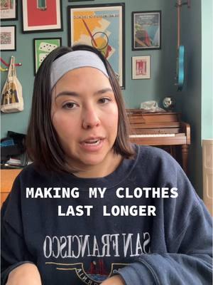 “The most sustainable clothing items are the items you already have in your closet” :)  #nobuy #nobuyyear #lowbuy #mindfulspending #sustainablefashion 