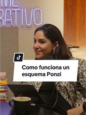 ¿Sabes cómo funciona el esquema Ponzi? Bernie MADOFF hizo el fraude Ponzi más grande de la historia. Uso la manipulación para convencer a cientos de inversionistas de que podían confiar en el.  #madoff 