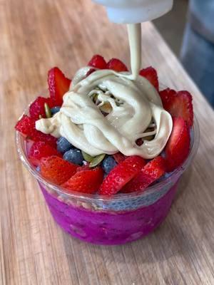 Your bowl, your way! 🌴 Choose from fresh fruits, toppings, and bases at Island Bodega for the ultimate custom creation. 🥣🍓  Visit us today for the best Acai in SoCal! #islandbodega #chiapudding #chía #acaibowls #bluefood #breakfasts #freshfruits #healthybreakfastclub #freshingredients #cerritos