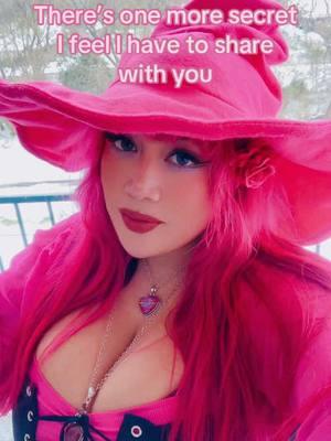 I mean it was trendy at the time but ive grown up since then :0 #wizard #curvycosplay #cosplayer #wizardcosplay #rosemage #cosplaying #fy #fyppp #pinkhair #pinkobsessed #OOTD #curvybodies #curvygirl #curvygirls #curvytok #thicctok 