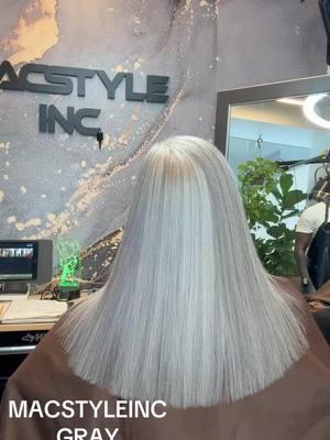 The secret to beautiful gray, silver, or white hair is keeping the yellow away. Let God’s haircolor shine pure no matter if it’s relaxed or natural hair! #macstyleinc  #silverwhite  #silvergray #optionspecialist #relaxedhair #thesuitelife