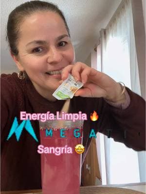 Estas Buscando opciones para incrementar tu energía y Bienestar?  Te presento 🥰 El Te Herbal concentrado.  Este té refrescante, de bajas calorías, está disponible en una variedad de sabores. contiene cafeína que estimula su metabolismo y provee sensación de energía.  Para experiencia óptima, mezcle un poco menos de ½ de una cucharadita con 8 onzas de agua.  Beneficios clave:  Estimula  la actividad termogénica (metabolismo)Incrementa la sensación de energía.Proporciona apoyo antioxidante.Delicioso, instantáneo y bajo en calorías.Una de mis opciones favoritas cuando de Energía se trata.  Para más información o hacer tu pedido haz click en mi Link de mi Bio o Mándame tx y con gusto te ayudo 📲 #almamendozalife #mamade4 #energia #nutricionherbalife  #marcapersonal  #trabajodesdecasa #Unete #vermebien #agradecida #antioxidantes #teherbal #mlm #clienteprefetente #MeEncanta  #energialimpia #megatekits  