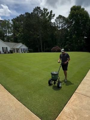 Who else is ready for the 2025 season?!⛳️ • • • #lawndad #lawncare #landscape #lawn #lawncarelife #grass  #mowing #gardening #cylindermower #turf #garden