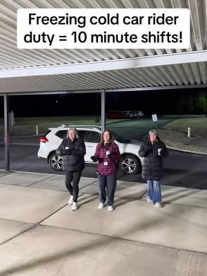 TAG, you’re it! #principalsoftiktok #elementaryprincipal #teachersoftiktok #elementaryschool #principallife #coldweather #carriderline #tagyoureit 