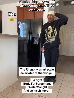 Renpho smart scale has me in check now!!🔥🙌🏾💪🏾 (FLASH SALE GOING ON RIGHT NOW) #foryou #fyp #healthcare #viral #relatable #renpho #renphoscale #foryoupage 