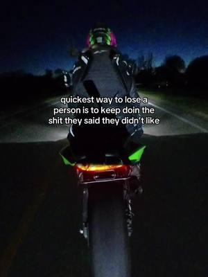 sorry i’ve been absent, been putting my efforts into my instagram. @megzx10r #bikersoftiktok #fyp #sportbikes #foryou #foryourpage #motorcycle #bikergirlsoftiktok #bikelife #fypviral #kawasakininja #zx10r #fypviralシ #trending #fastlife 