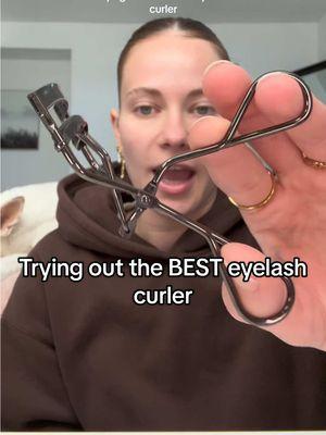 I’m obsessed with these results! I added it to my Amazon storefront under makeup💄#eyelashes #makeup #beauty #eyelashtutorial #eyelashcurler #thebesteyelashcurler #shiseidoeyelashcurler #shiseido 