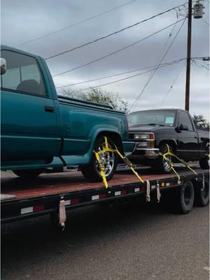 SOLD!! VENDIDA!! (ya saben donde) Esperen Nuevo Inventario‼️🚨 #obs #obschevy #silverado #sold #vendida #venta #viejita #chevrolet #ss #news #tiktok 