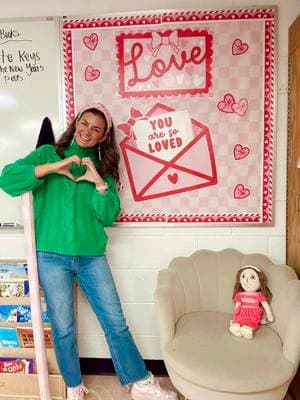 Spreading Valentine’s Day cheer in style! Obsessed with @hannabethh__ new bulletin board using our Love Notes set! 💌 #teachersoftiktok #classroomideas #classroomdecor #bulletinboardideas #valentinesclassroomdecor 