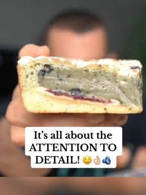 @Nick Dompierre takes on our fan favorite flavor, MUFFIN MADNESS! 🤤🫐 Blueberry Muffin blondie…sign me up!! #buckeyebrownies #blondies #brownies #muffin #blueberrymuffin #delicious #food #foodreview #Foodie #desserttiktok 