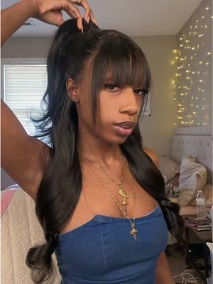 Pre-everything 13x5 glueless body wave wig w/ bangs 😍🤏🏽use ‘zen18’ for 18% off 💙@Jessie’s Wig #jessieswig #jessieshair #wiginfluencer #gluelesswig #bodywavehairstyles #banghairstyles #bayang #halfuphalfdown #halfuphalfdownhairstyle 