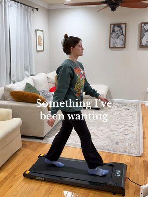 10k a day here I come 🚶🏻‍♀️💨 linked this one in my Amazon SF under for the home 🫶🏼🤩 #walkingpad #walkingpadathome #walkingpadtreadmill #amazonfinds #unboxing #somethingivebeenwaitingfor #unboxingwalkingpad #hotmomwalks 