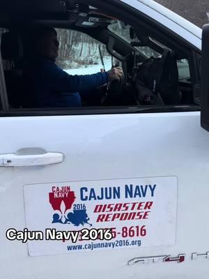 Spent the day doing God’s work in WNC. ❤️🇺🇸❄️ #CajunNavy #cajunnavy2016 #wnc #handsandfeet