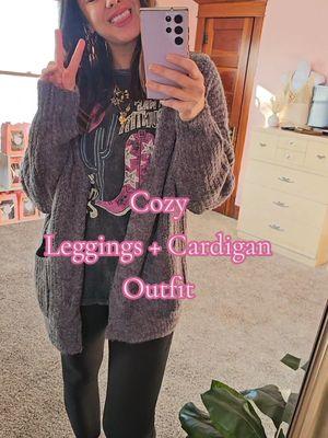 Today's pinterest inspired cozy Cardigan look! #pinterest #pinterestoutfit #leggingsoutfit #cardiganoutfit #styledbystaygolden #shopstaygolden 