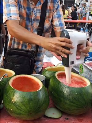 #watermelon #fruit #fruitcutting #fyp #fy #drink #watermelonjuice   Credit:- ybeattv_shorts