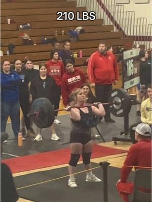 🥇 🥇 First ever 4x district champion for clay county girls weightlifting !!! next up regionals  210 lbs clean and jerk  165 lbs snatch  138 lbs bodyweight/17yrs old  #teamusa #usaw #fhsaa #lifting #lift #weightlifting #olylifting #olympicweightlifting #girlsweightlifting #gymrat #gym #weightlifting #GymTok #workout #fitness #17 #olympiclifting #usaweightlifting 