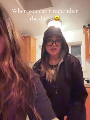 #motherdaughter #mybug we tried to remake this video but we forgot the dance🤷🏽‍♀️ @𝕰𝖒𝖒𝖆🎭 