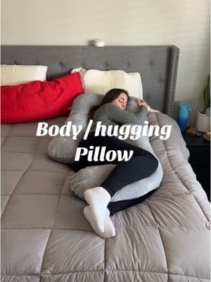 This pillow is perfect to relax or take a nap! You will feel hugged!  #pregnancypillow #bodypillow #huggingpillow #relaxingpillow #bedroomessentials 