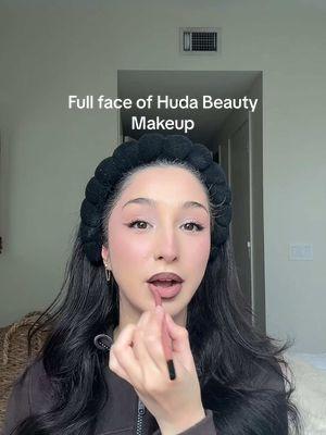 Full face of huda beauty makeup 🎀☁️💕 had to start strong with my favorite brand @Huda Beauty @Huda Let me know what other brands you wanna see!! #makeupchallenge #fullfacemakeup #hudabeauty #creatorsearchinsights #celebritymakeup 